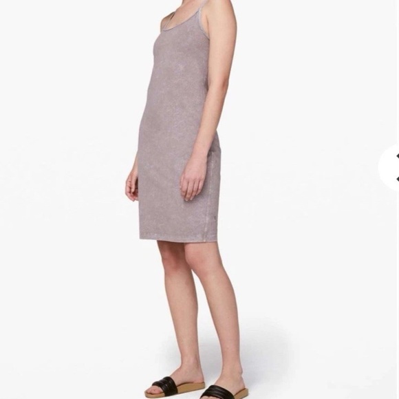 Lululemon Inner Glow Bodycon Dress Sz 4 Washed Half Moon Knee Length Stretch - Picture 1 of 13